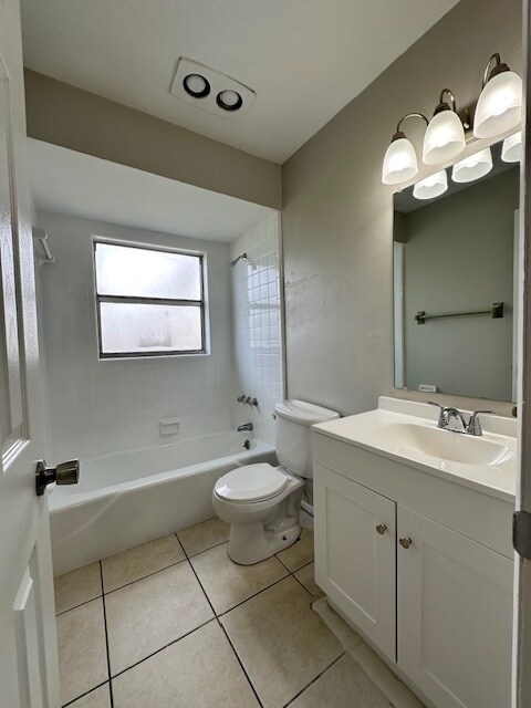 Building Photo - 13926 First St