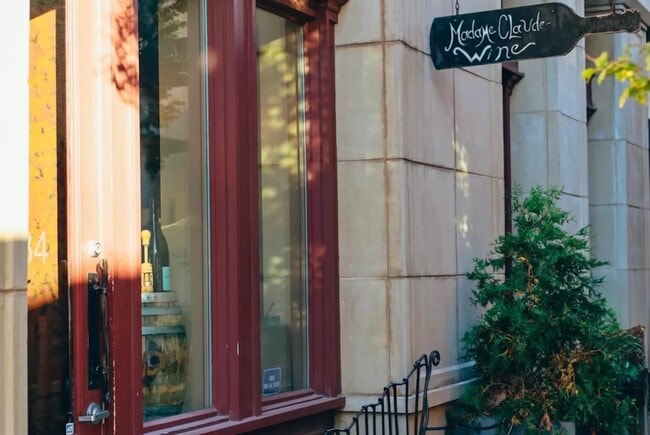 Building Photo - 210 Pavonia Ave