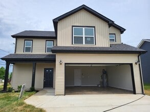 Building Photo - 201 King Rd