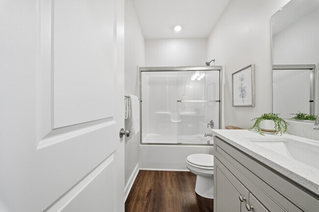 Building Photo - 4106 Pleasant Ave