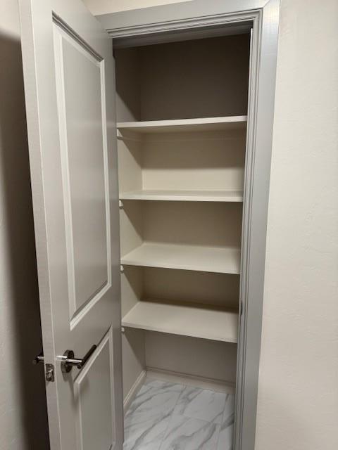 Building Photo - 2421 Heather Rd