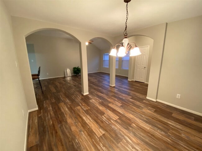 Building Photo - 4622 Bridgestone Path Dr