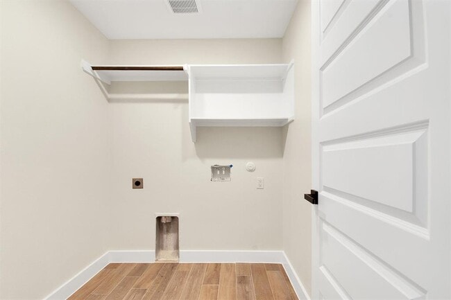 Building Photo - 151 Kawainui Ln