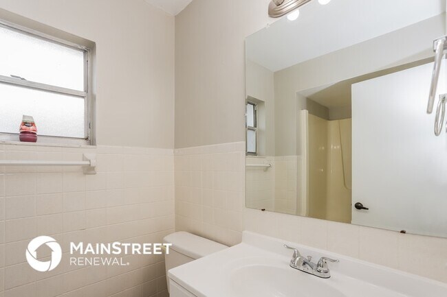 Building Photo - 1552 Foxridge Run SW