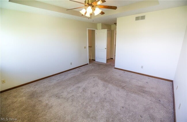 Building Photo - 4823 Elizabeth Ln