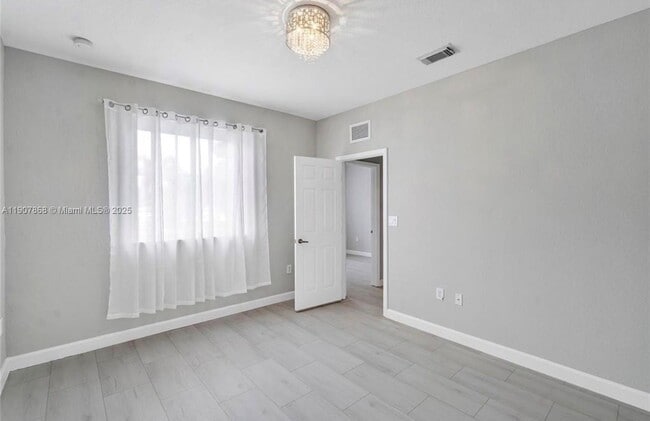 Building Photo - 7738 NW 116th Ave