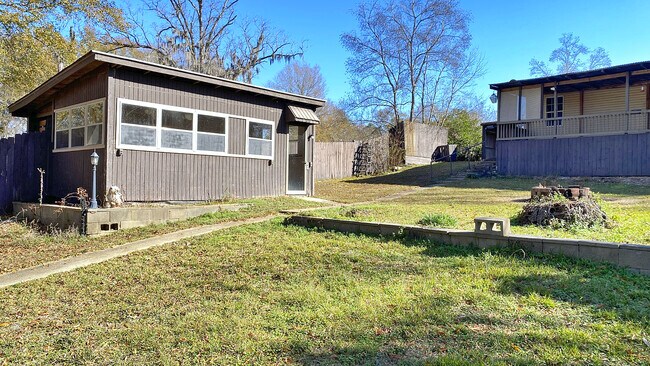 Building Photo - 130 Highway 3033