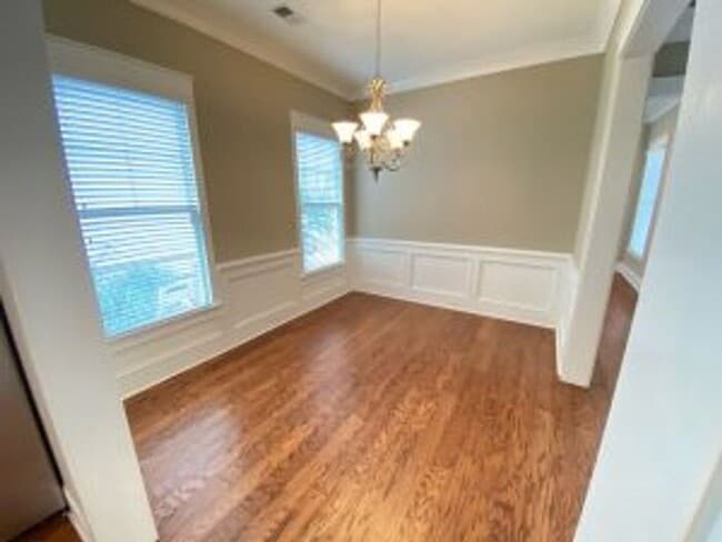 Building Photo - 303 Newport Hill Ln