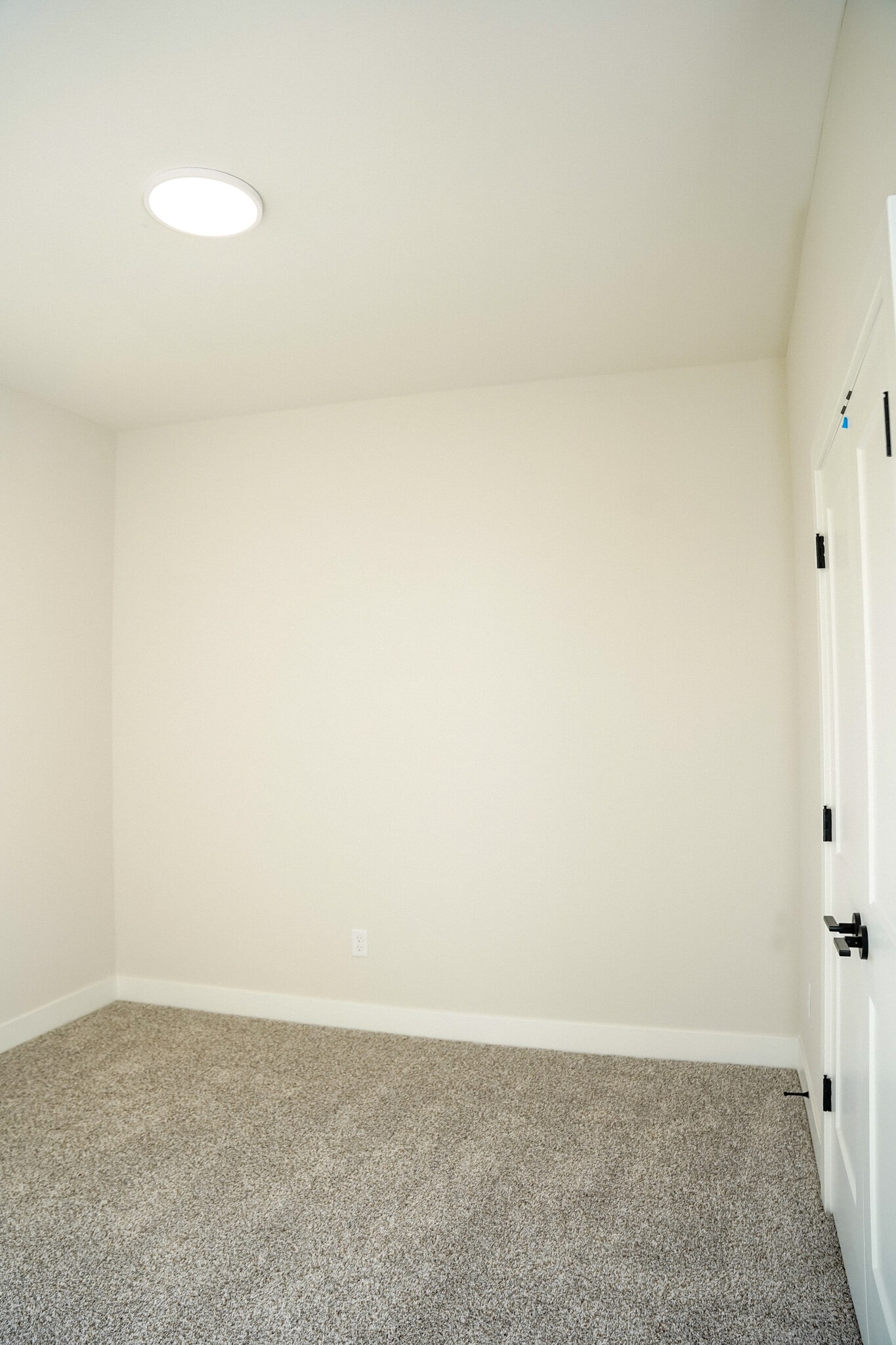 Building Photo - 20680 S Barker St