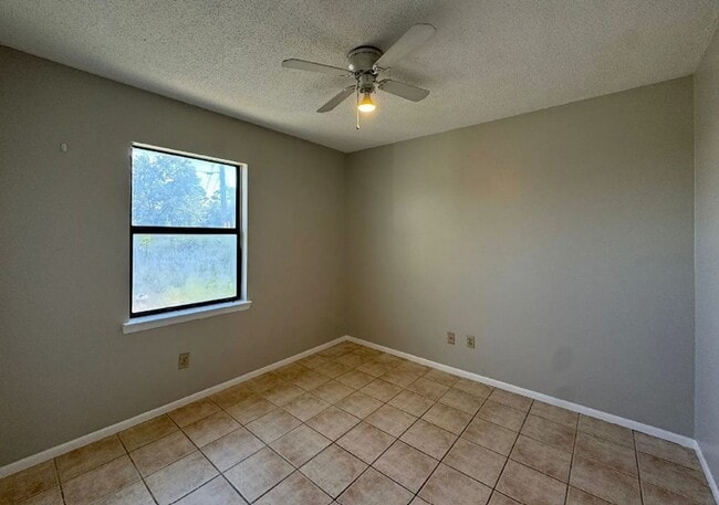 Building Photo - 2716 Banyan St