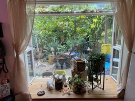 Building Photo - 2111 17th Ave S