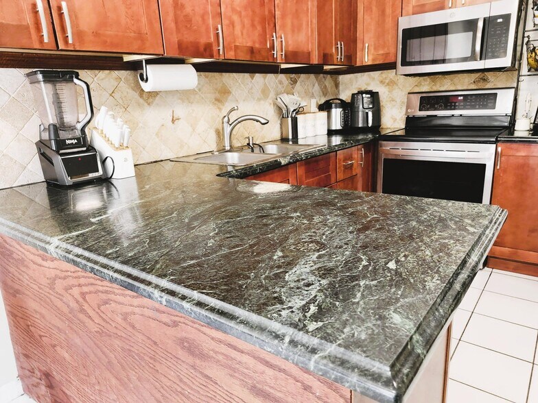 Building Photo - 1570 Forest Lakes Cir