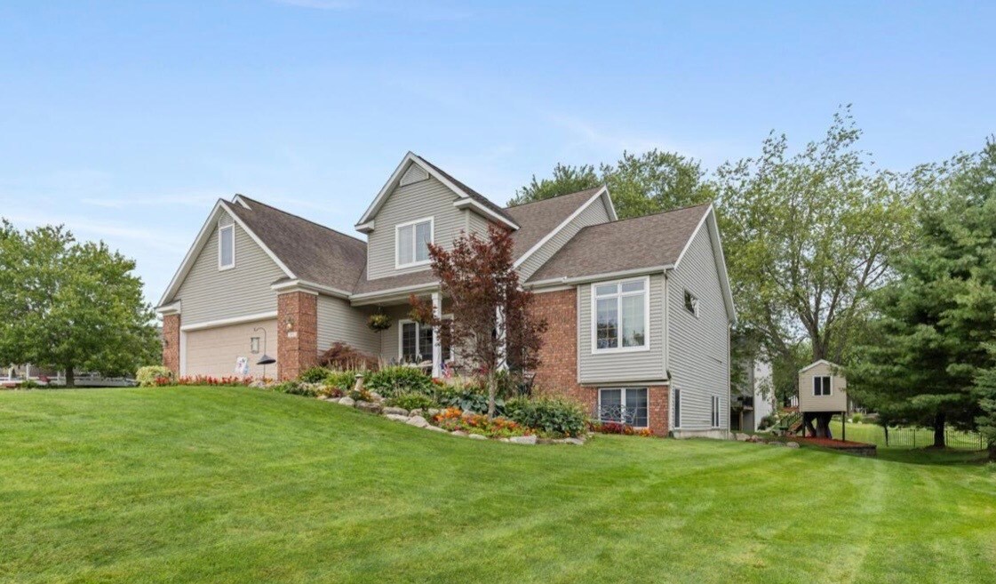 Building Photo - 61 Greystone Ct NE