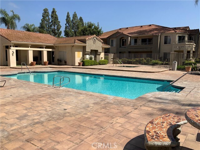 Building Photo - 2040 Las Colinas Cir