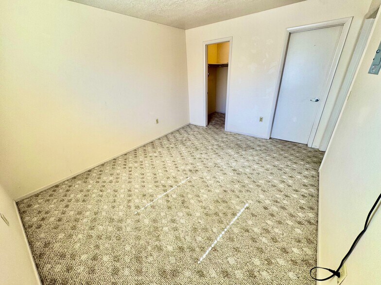 Bedroom 2 - 100 Pulsipher Ln