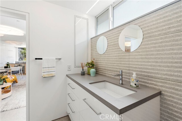 Building Photo - 149 Sunset Terrace