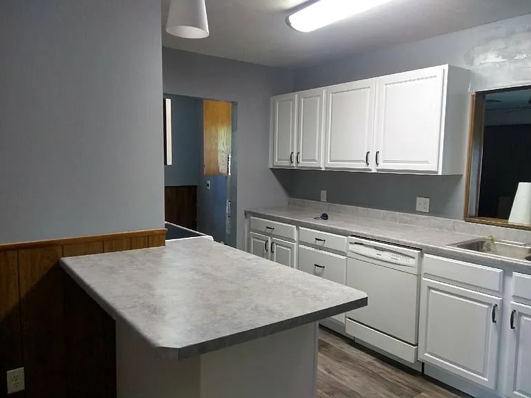 Building Photo - 1402 W Lydia St