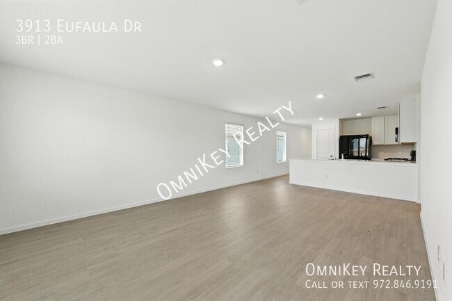 Building Photo - 3913 Eufaula Dr