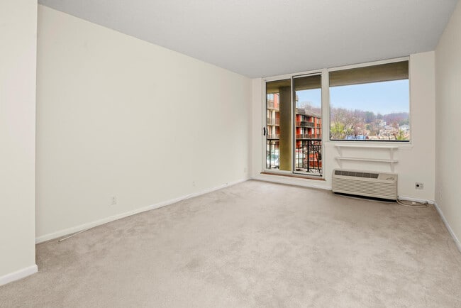 2nd bedroom. - 50 E Hartsdale Ave
