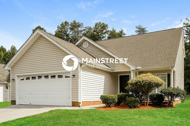 Building Photo - 915 Meadow Oak Dr