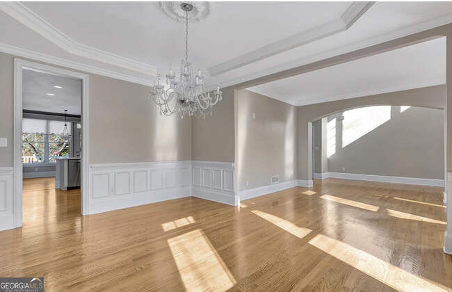 Building Photo - 795 Birkdale Dr
