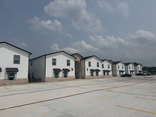 Building Photo - 800 Ragland Street