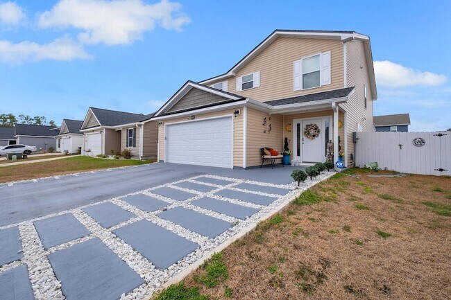 Building Photo - 4800 Silent Creek Ln