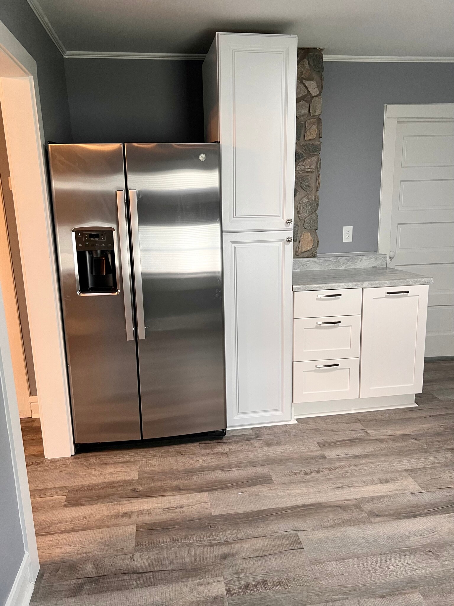 Building Photo - 106 Lester Ave