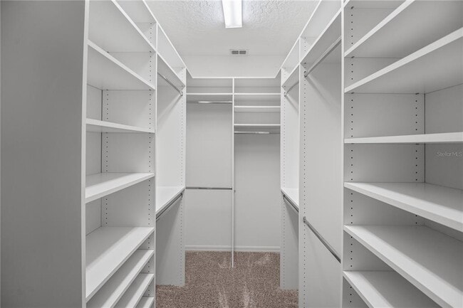 Building Photo - 2813 Shelburne Way