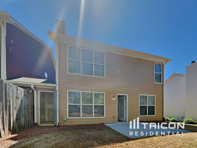 Building Photo - 1437 Gates Cir SE