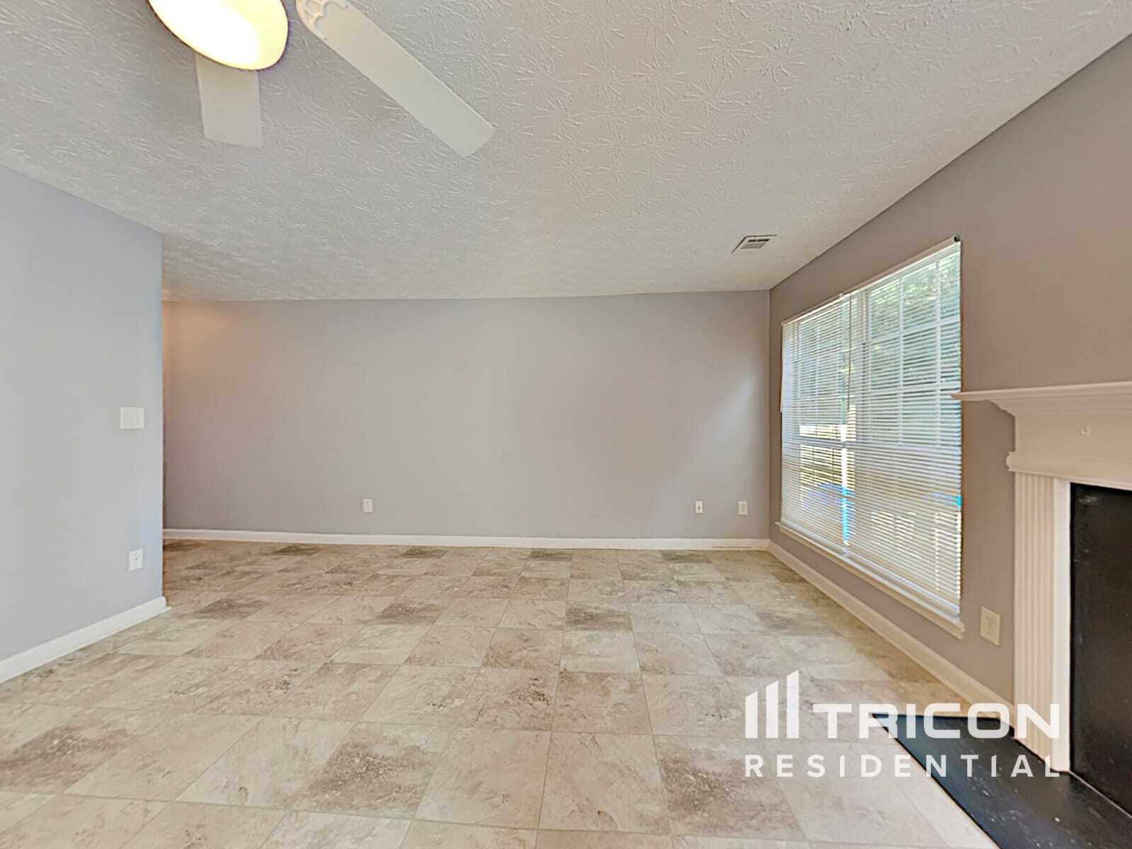 Building Photo - 3703 Harvest Dr