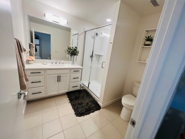 Building Photo - 2431 Cleat Ln