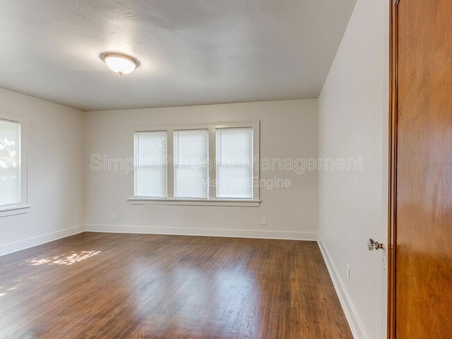 Building Photo - 2529 NW 16th St