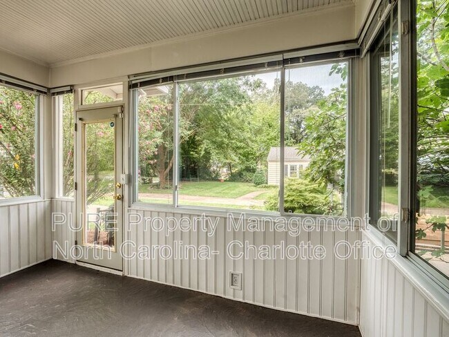 Building Photo - 1321 Pinecrest Ave