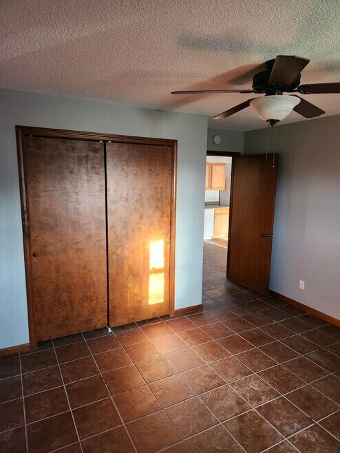 Bedroom closet - 920 N Walnut St