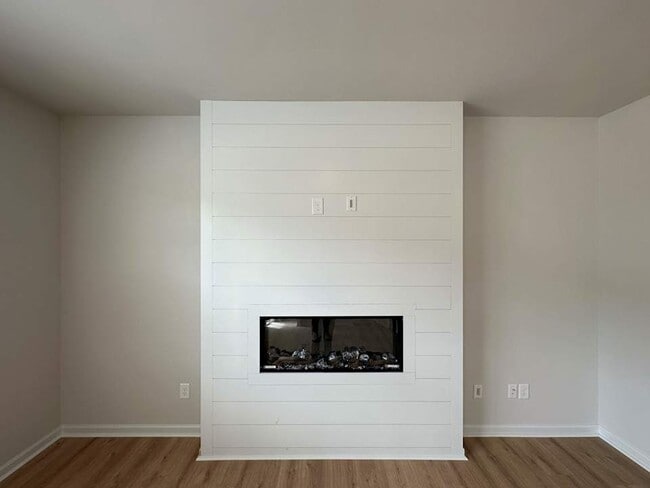 Building Photo - 154 Softwood Ct