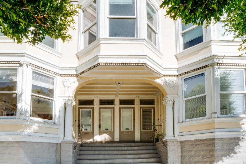 Building Photo - 1043-1049-1049 Noe St