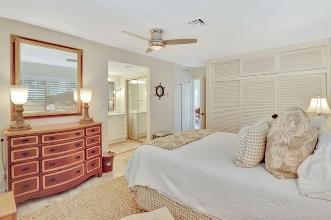 Building Photo - 2000 S Ocean Ln