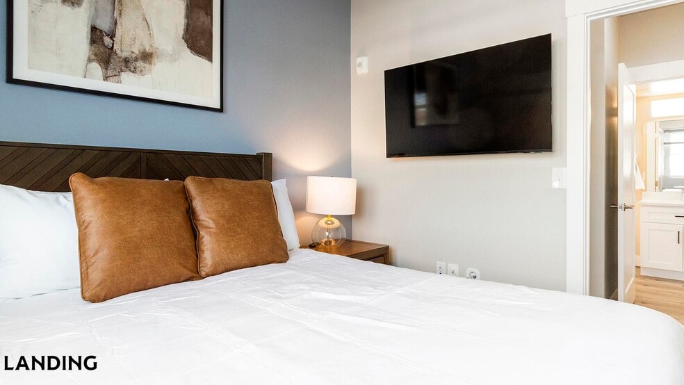 Building Photo - 2720 S Federal Blvd