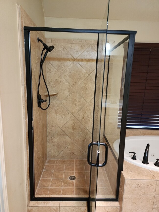 Building Photo - 16331 Gentle Slope Ln