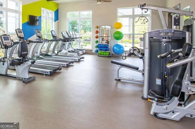 Building Photo - 2080 One White Oak Ln