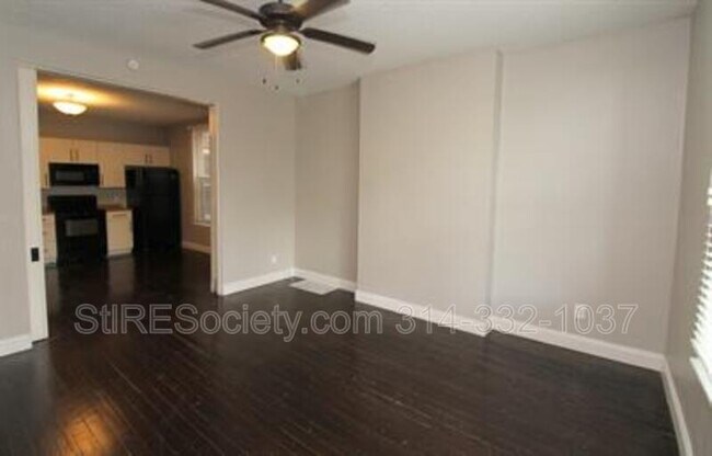 Building Photo - 3620 Hartford St