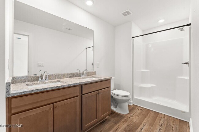 Building Photo - 409 N Gay Ave