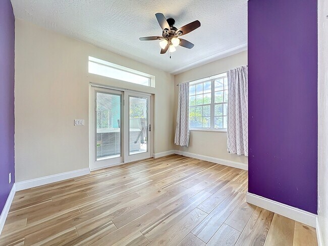 Building Photo - 4361 Davidia Dr
