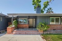 Building Photo - Beautifully Remodeled Single Family Home with Pool