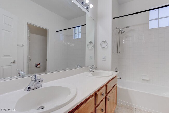 Building Photo - 10381 Walking View Ct