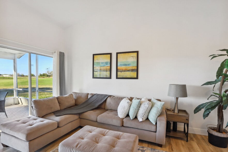 Building Photo - 312 Eagle Ridge Dr