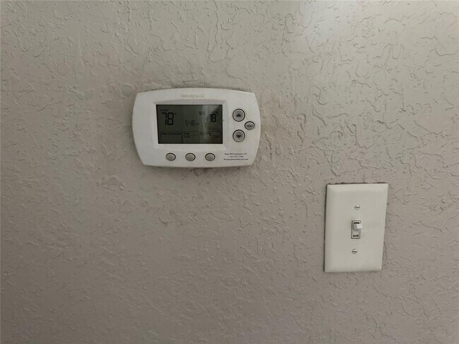 Building Photo - 2500 14th Ave N