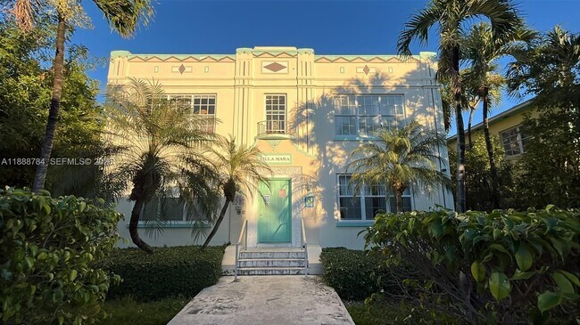 Building Photo - 1027 Euclid Ave