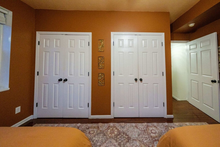 Building Photo - 1624 Walnut St